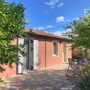 Avli Villa